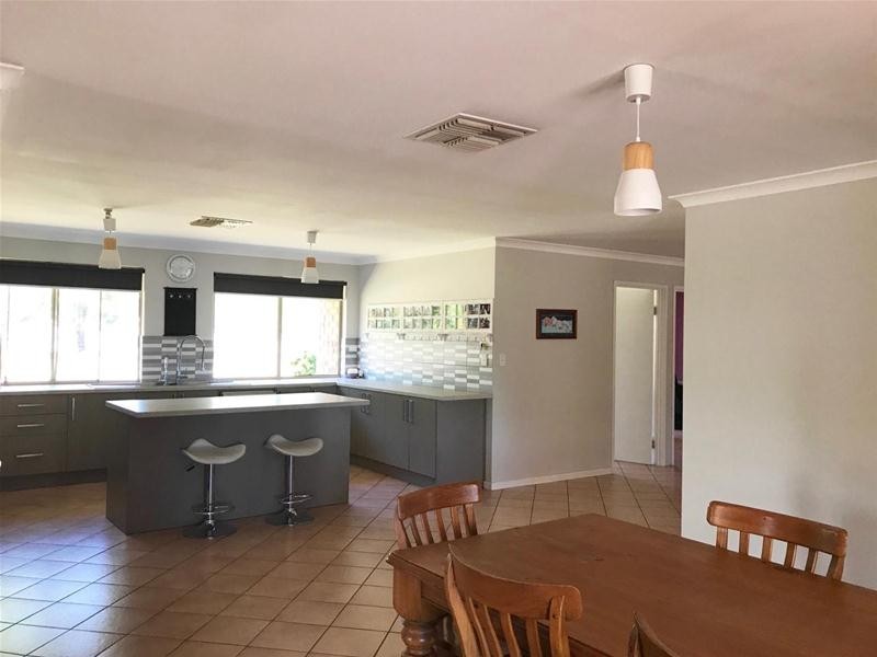 59 Bradford Street, Waroona WA 6215