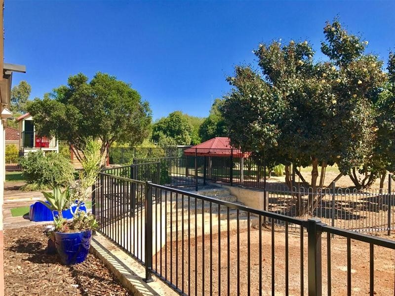 59 Bradford Street, Waroona WA 6215