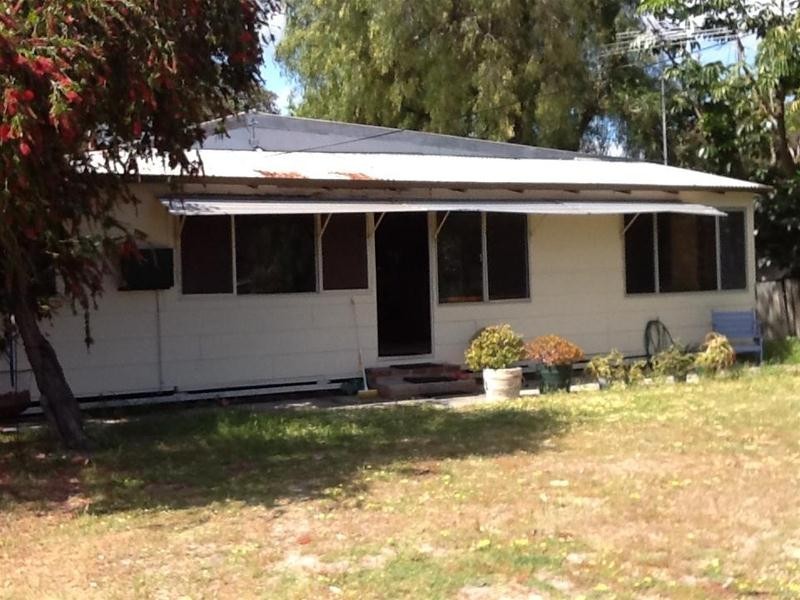 11 Rivergum Esplanade, South Yunderup WA 6208