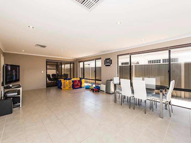 28 Lukin Loop, Pinjarra WA 6208