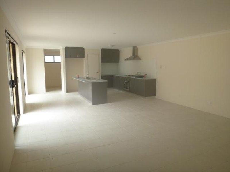 50 Weewar Circuit, South Yunderup WA 6208