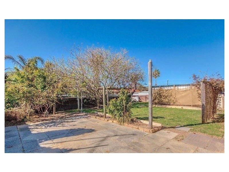 11 Osmunda Place, Pinjarra WA 6208