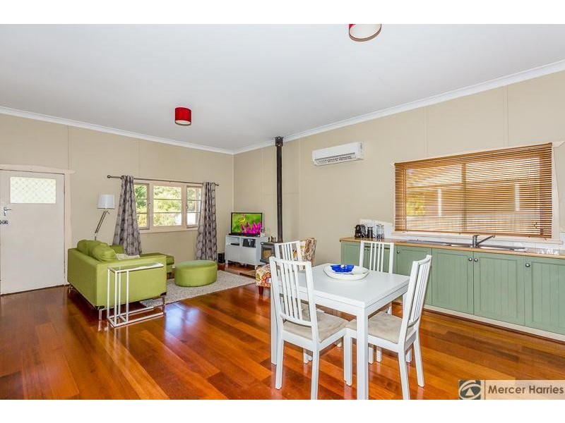 17 Marginata Crescent, Dwellingup WA 6213