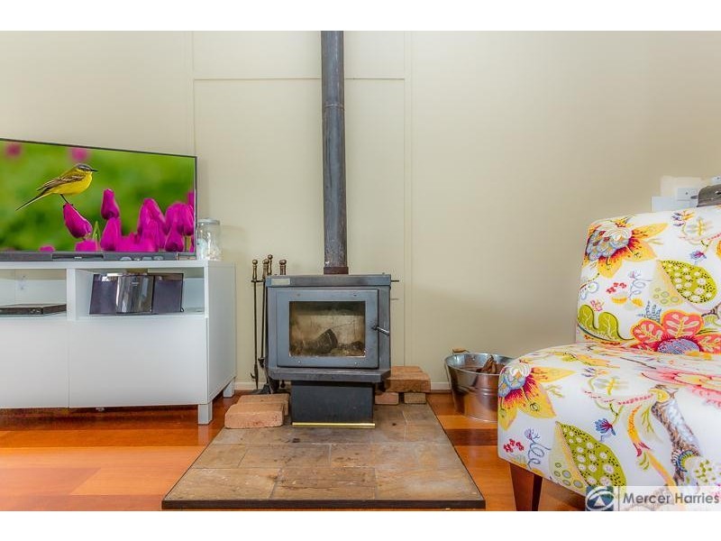 17 Marginata Crescent, Dwellingup WA 6213