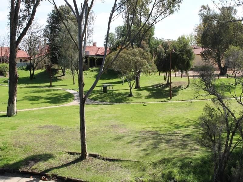 12 Kirkham Street, Pinjarra WA 6208