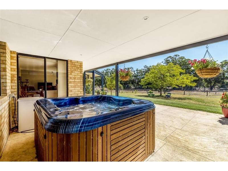 19 Coral Park, North Dandalup WA 6207