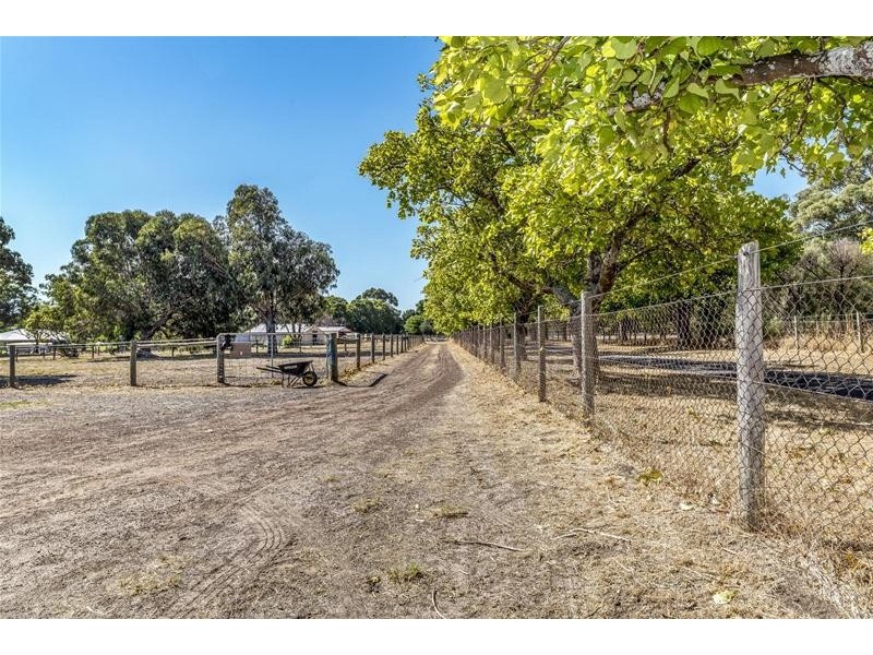 19 Coral Park, North Dandalup WA 6207