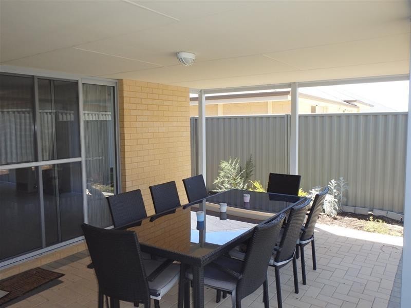 24 Blair Street, South Yunderup WA 6208