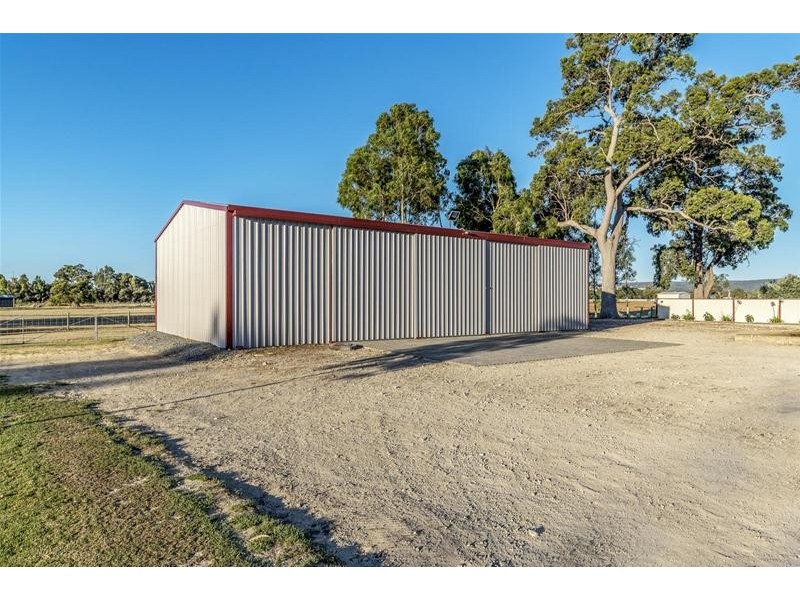 54 Avoca Retreat, North Dandalup WA 6207