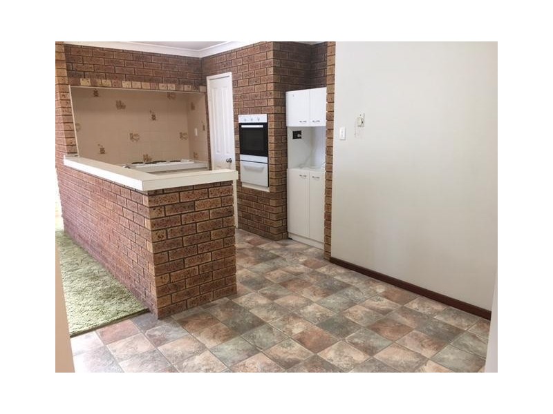 13  Tanderra Place, South Yunderup WA 6208