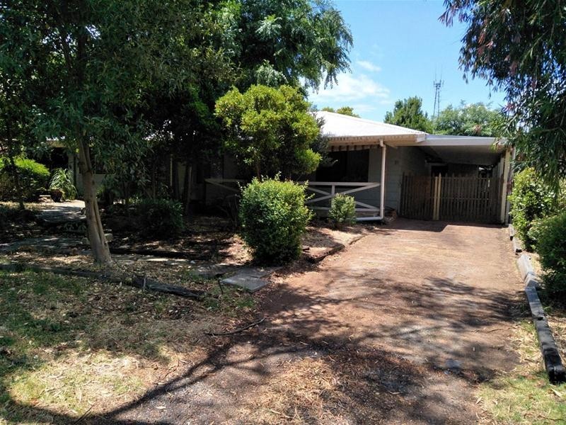 21 Marinup Street, Dwellingup WA 6213