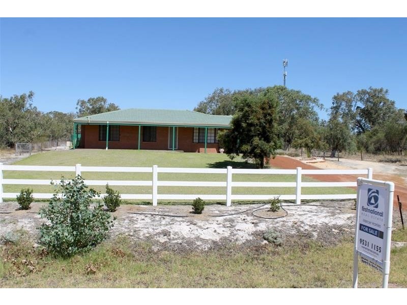 117 Tonkin Drive, North Yunderup WA 6208