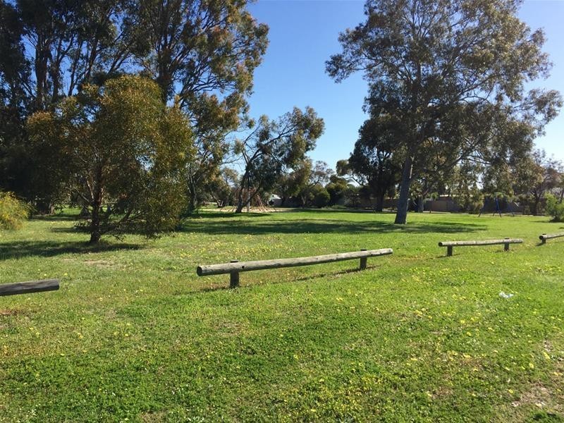 13 McKay Avenue, Waroona WA 6215