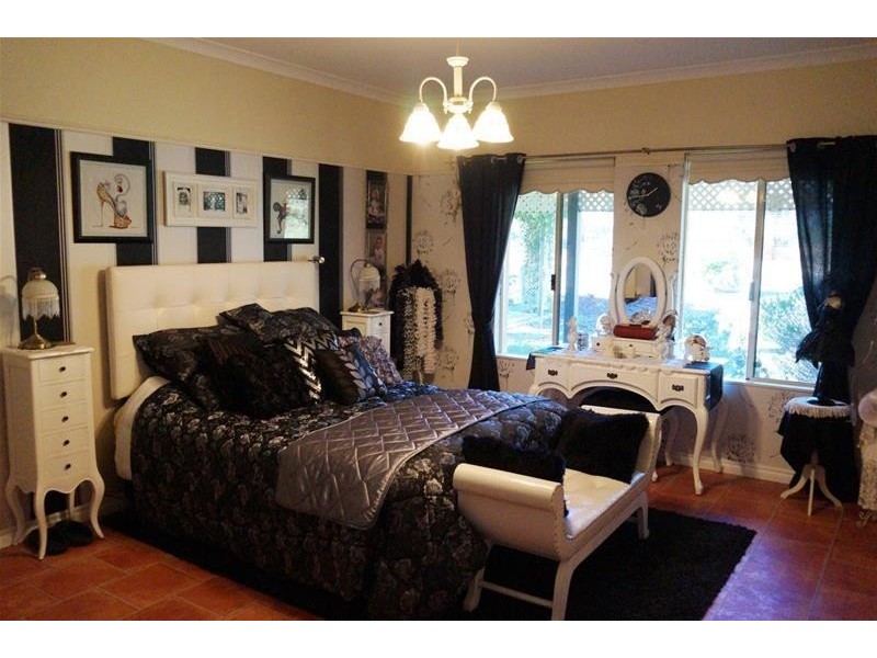 1 Butlers Retreat, Waroona WA 6215