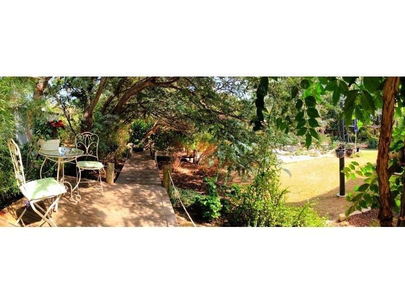 1 Butlers Retreat, Waroona WA 6215