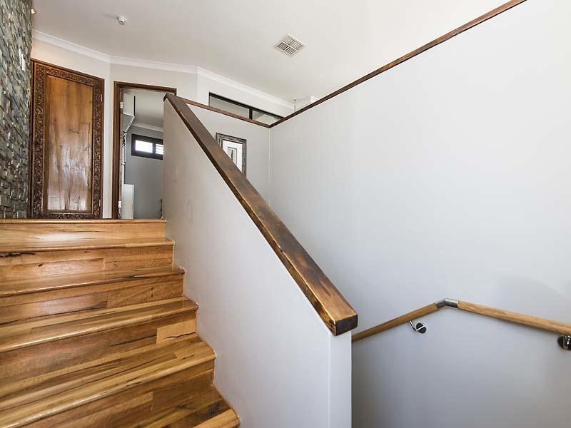 61 Kiap Road, South Yunderup WA 6208