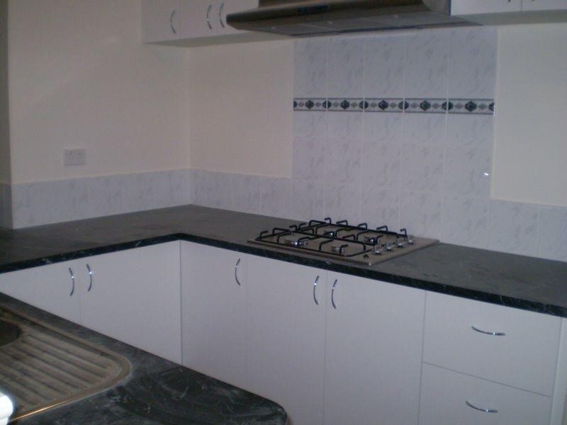 2/2 Iseppi Street, Waroona WA 6215