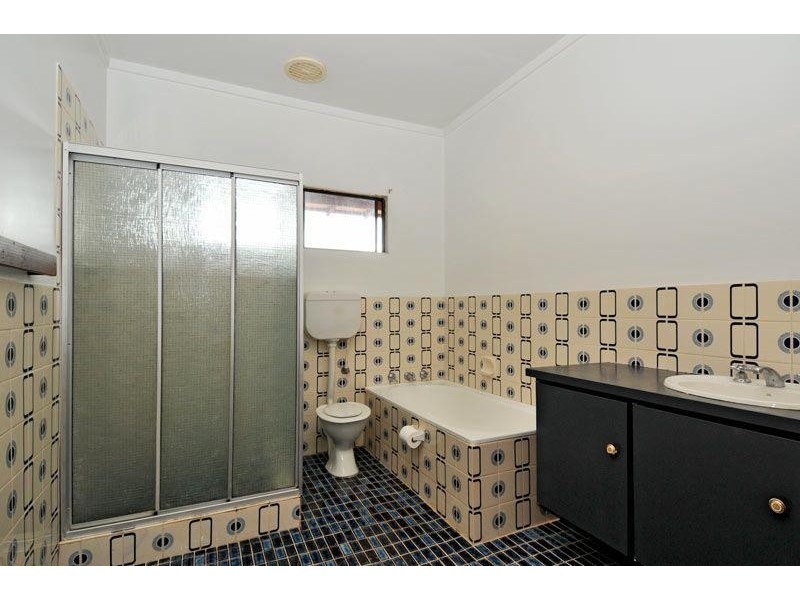 6 Church Street, Dwellingup WA 6213