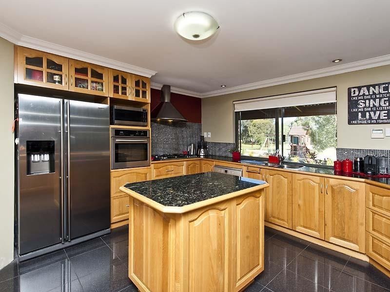 151 Beacham Road, West Pinjarra WA 6208