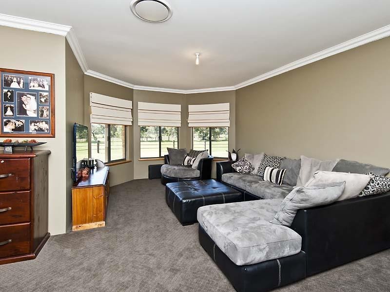 151 Beacham Road, West Pinjarra WA 6208