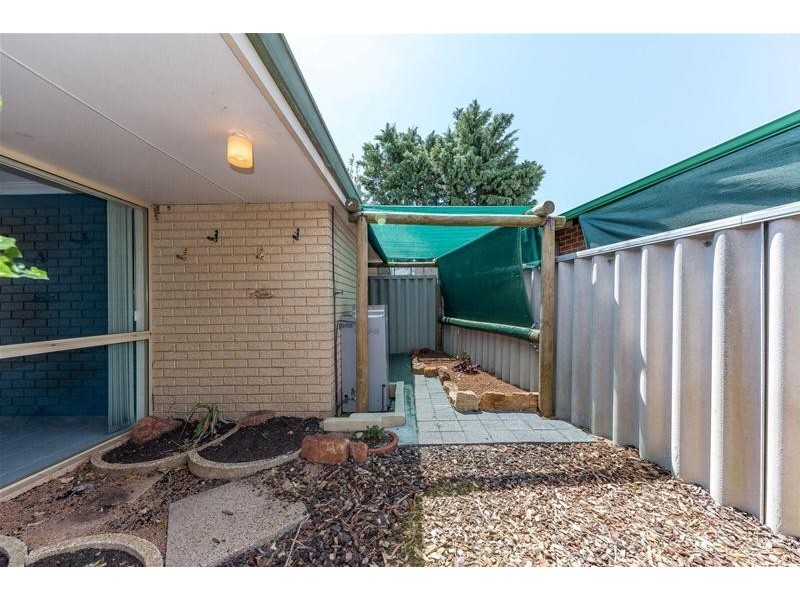 7 Falstaff Close, Greenfields WA 6210