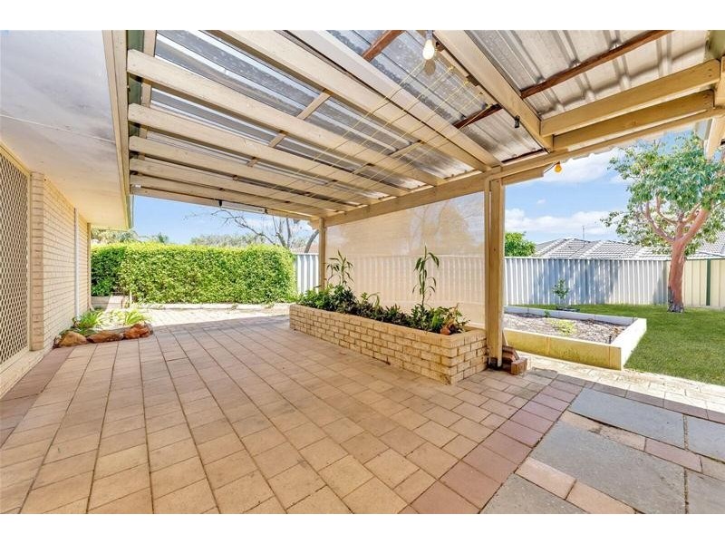 7 Falstaff Close, Greenfields WA 6210