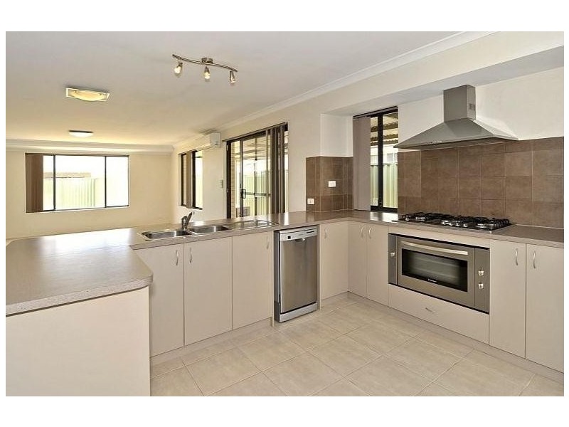 3 Bibbulmun Meander, Ravenswood WA 6208