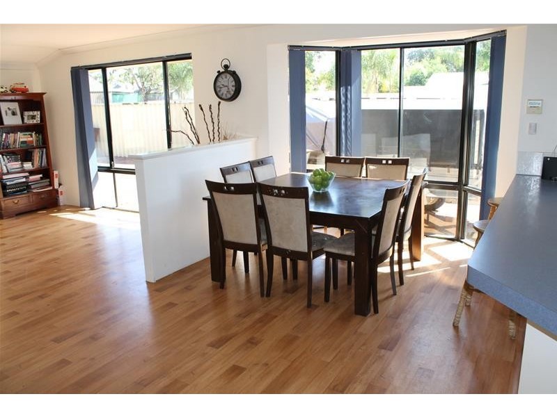 5 Adam Road, Ravenswood WA 6208