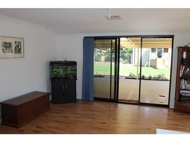 5 Adam Road, Ravenswood WA 6208