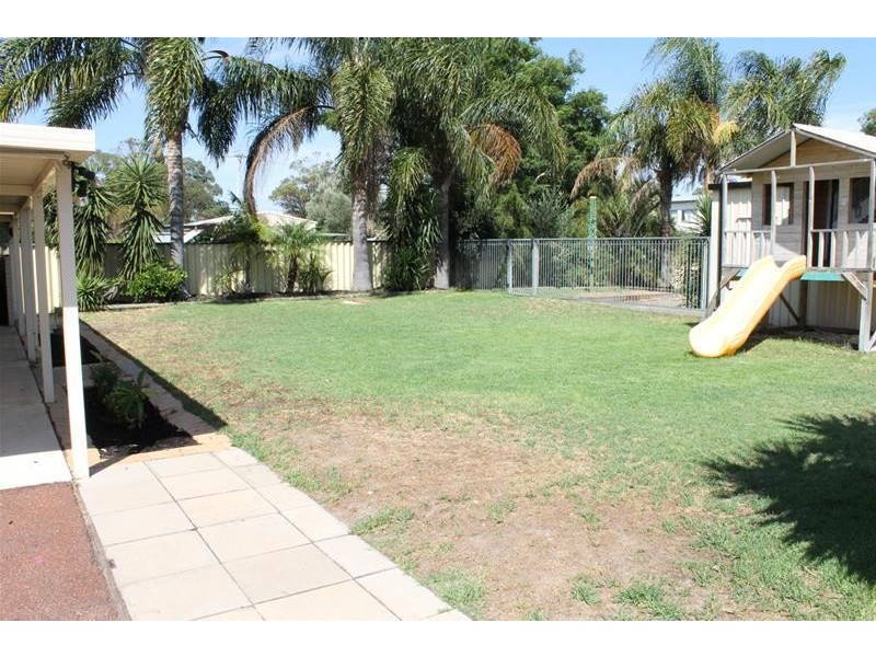 5 Adam Road, Ravenswood WA 6208