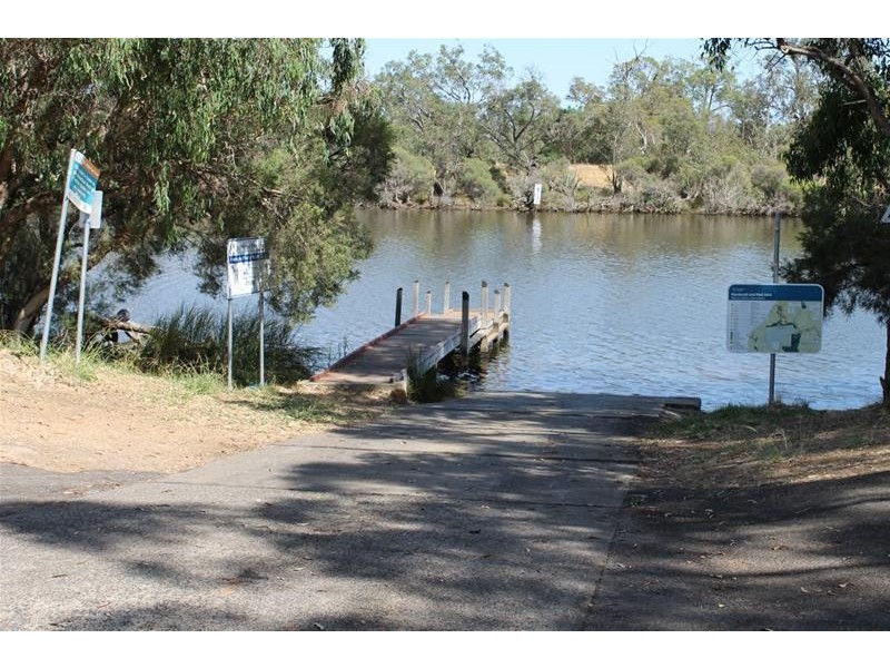 5 Adam Road, Ravenswood WA 6208