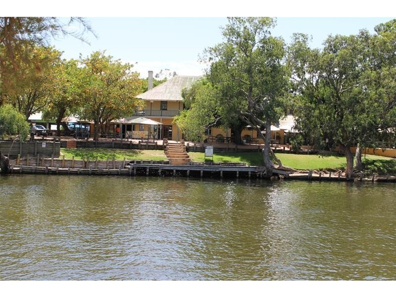 5 Adam Road, Ravenswood WA 6208