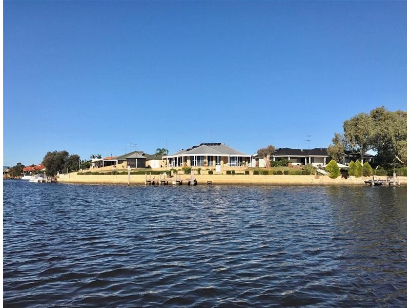 22 Heron Place, South Yunderup WA 6208