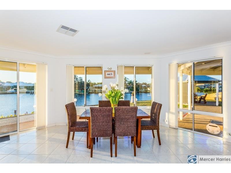 22 Heron Place, South Yunderup WA 6208