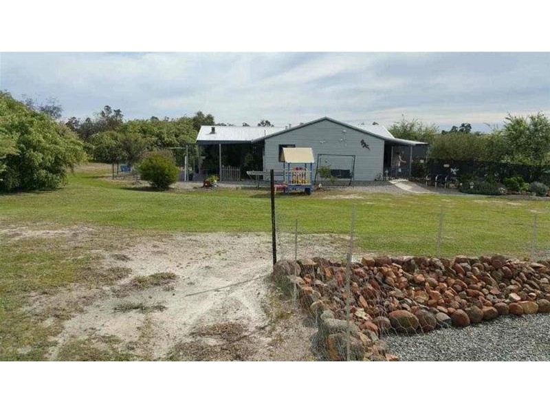 49 Fraser Road, Boddington WA 6390