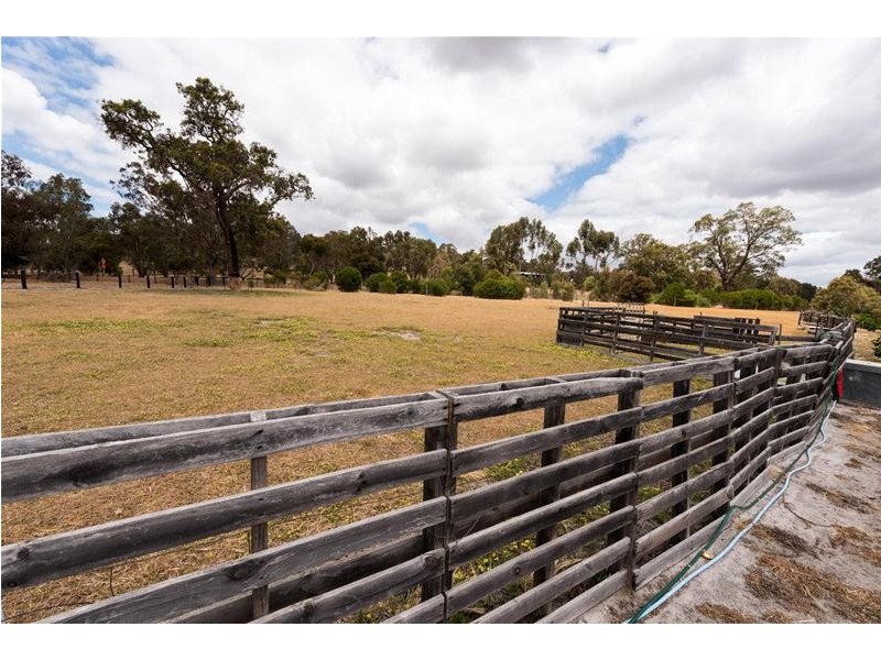 49 Fraser Road, Boddington WA 6390