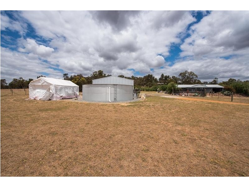 49 Fraser Road, Boddington WA 6390