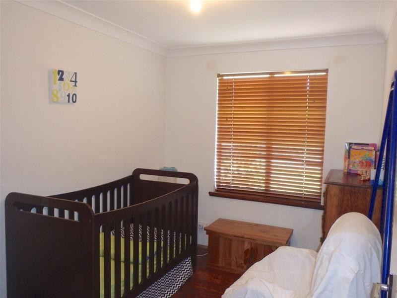 12 Nuytsia Place, Pinjarra WA 6208