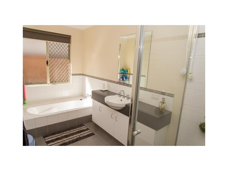 8 Wattle Drive, Boddington WA 6390