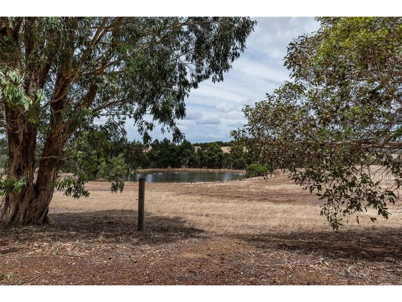 733 Coolup Road East, Meelon WA 6208