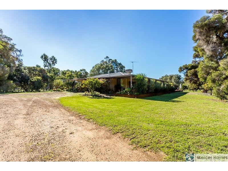 59 Matthie Road, Barragup WA 6209