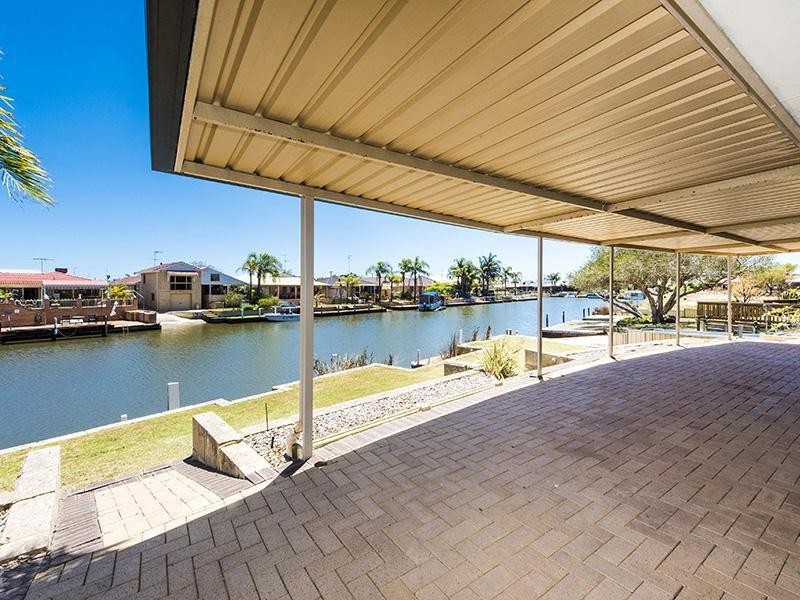 11 Oomoo Place, South Yunderup WA 6208