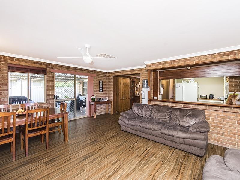 26 Kingfisher Drive, North Yunderup WA 6208