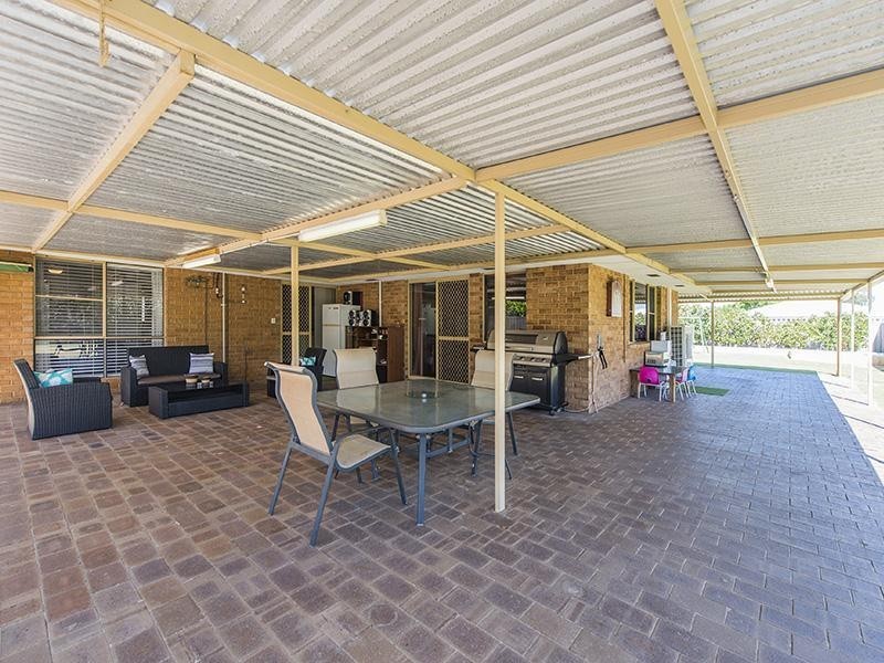 26 Kingfisher Drive, North Yunderup WA 6208