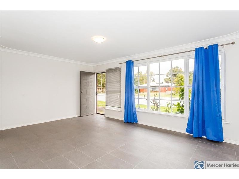 2 Sear Street, Pinjarra WA 6208