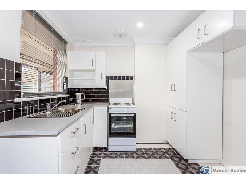 2 Sear Street, Pinjarra WA 6208