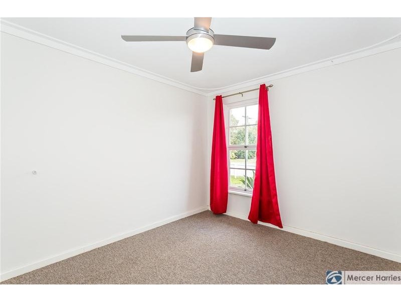 2 Sear Street, Pinjarra WA 6208