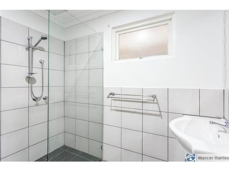 2 Sear Street, Pinjarra WA 6208