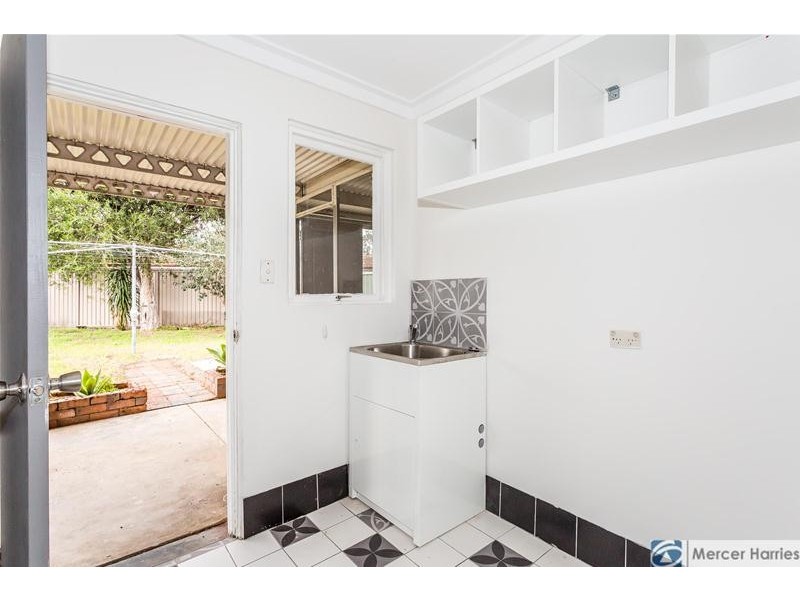 2 Sear Street, Pinjarra WA 6208