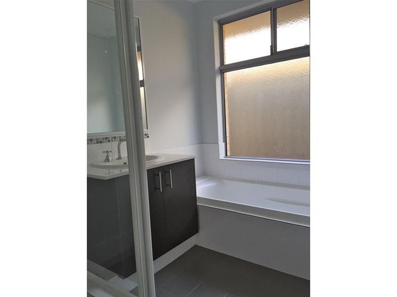 18 Blair Street, South Yunderup WA 6208